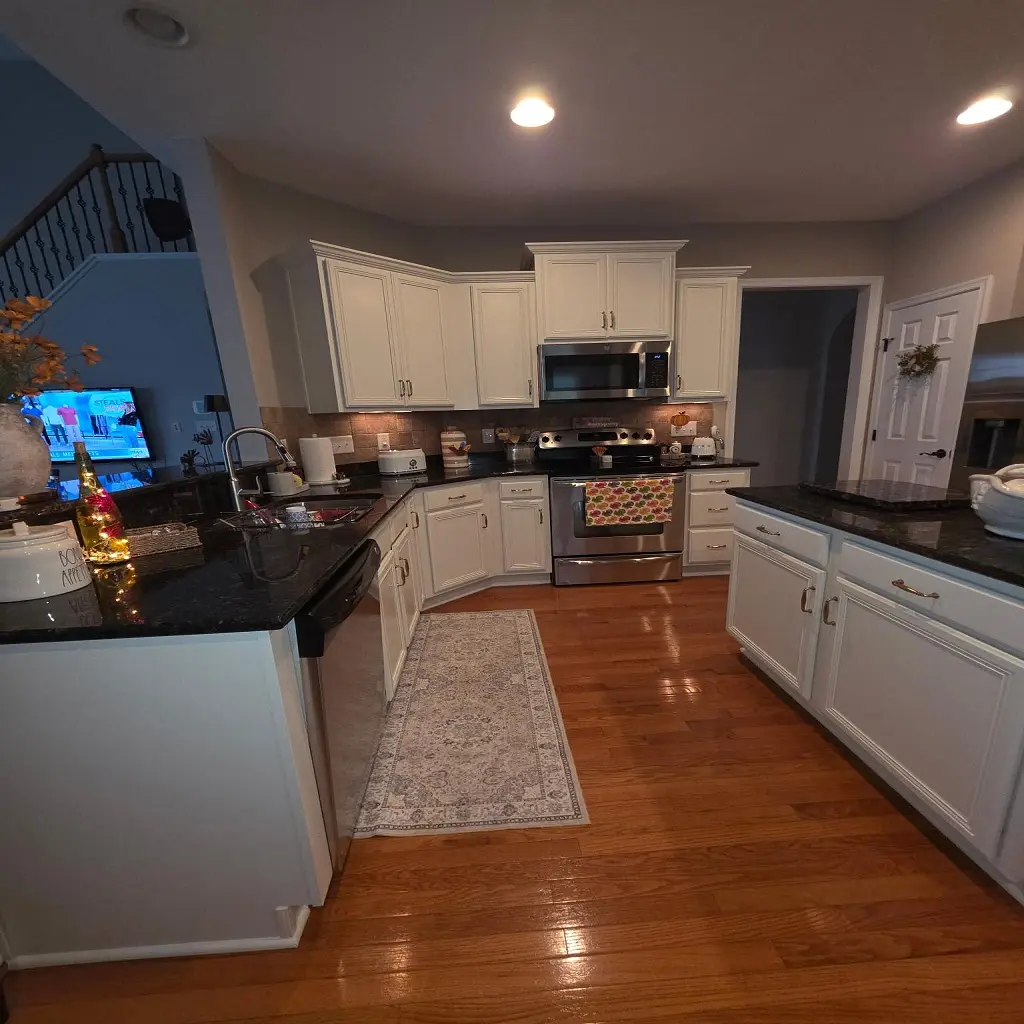 Professional Cabinet Painters in Short Pump VA